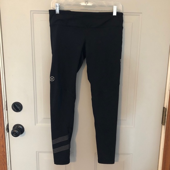 SOLD Bundle of 2 Virus Compression Pants Large - Picture 3 of 10